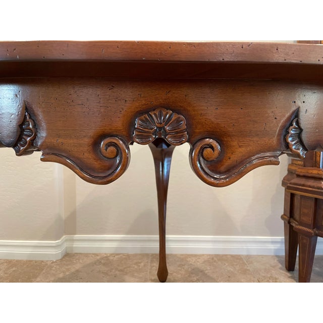 Traditional Inlaid Wood End Table Lamp Table For Sale - Image 3 of 13