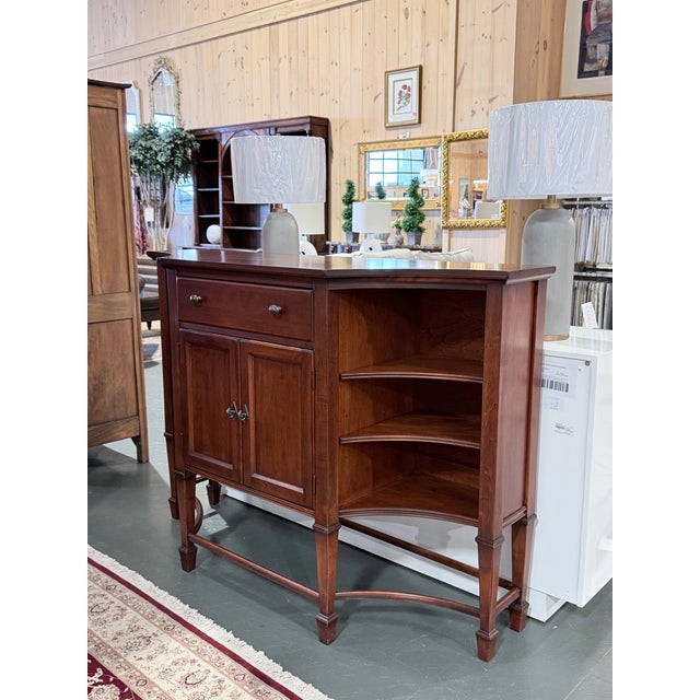 This is a beautifully crafted sideboard by Nichols & Stone from the Williamsburg collection, made in the United States and...