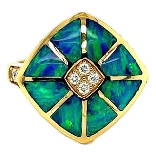 Mid 20th Century Kabana 14k Yellow Gold Fire Opal Inlay & Diamond Ring Size 7 For Sale