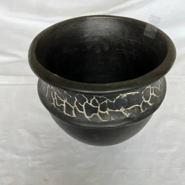 Black 1990s Hand-Painted Black Clay Pot/Vase Featuring Cracked Design For Sale - Image 8 of 9