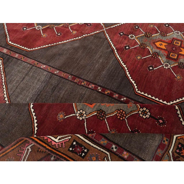 Textile Galerie Shabab Collection Mid-20th Century Turkish Anatolian Tribal Carpet For Sale - Image 7 of 8