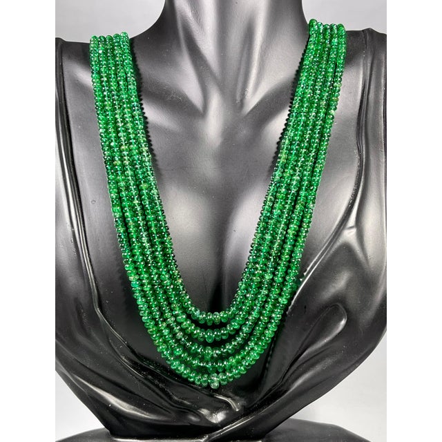 300ct Fine Emerald Beads 5 Line Necklace with 14 kt Yellow Gold Clasp Adjustable For Sale - Image 9 of 18
