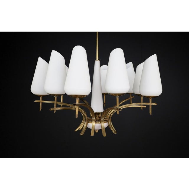 1950s Mid-Century Modern Brass and Opaline Glass Chandelier, France, 1950s For Sale - Image 5 of 15