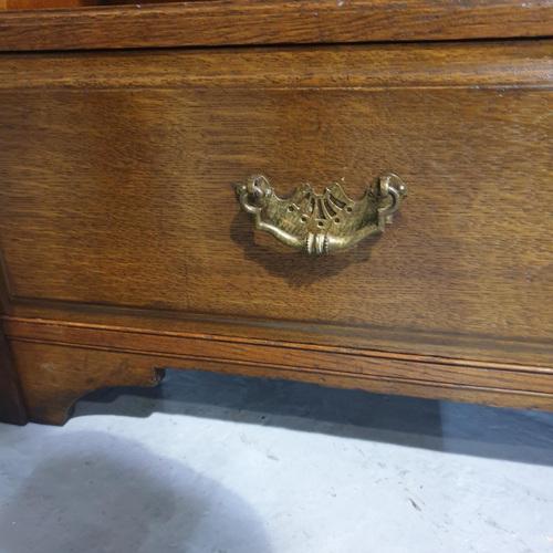 Brown Victorian Open Adjustable Bookcase in Oak For Sale - Image 8 of 9