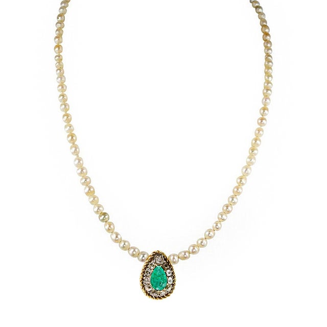120 Years Old GIA Certified Natural Basra Pearls & Emerald Necklace 14KY Gold For Sale - Image 17 of 18