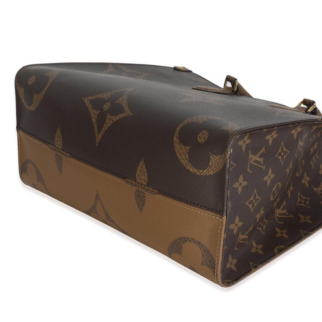 Textile Reverse Monogram Canvas Giant Onthego MM For Sale - Image 7 of 9