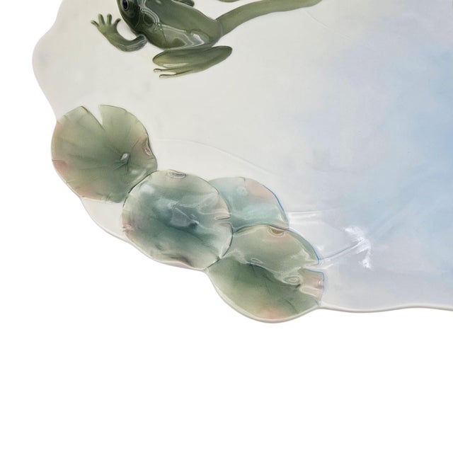 Late 20th Century Franz Porcelain Amphibia Xpi-690 Sculpted Frog and Lily Pad Platter For Sale - Image 9 of 11