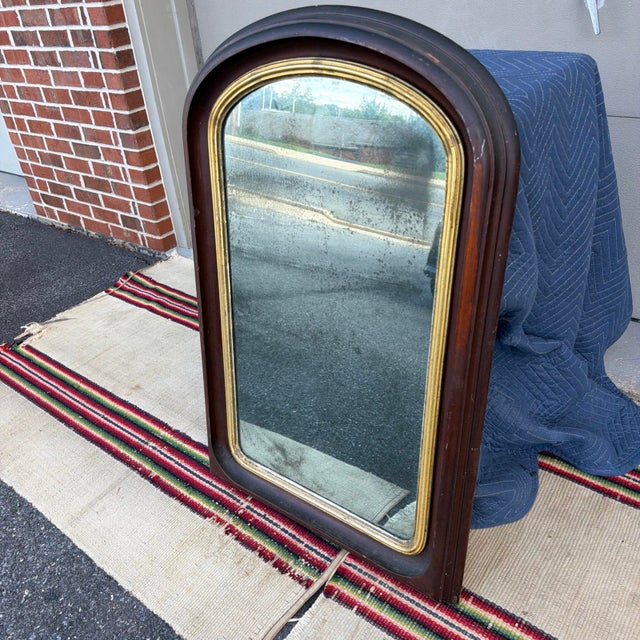A Very Nice Antique Walnut Victorian Wall Mirror, Circa 1860s For Sale - Image 13 of 18