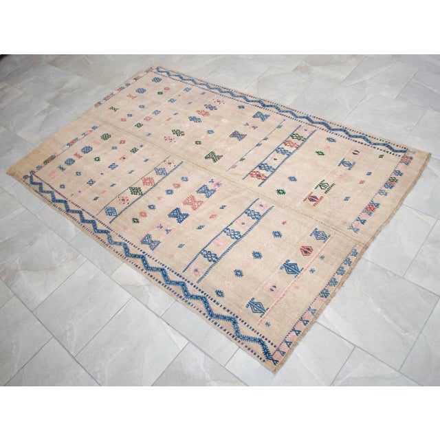 Tan 1950s Vintage Turkish Kilim Handwoven Embroidered Area Rug For Sale - Image 8 of 12