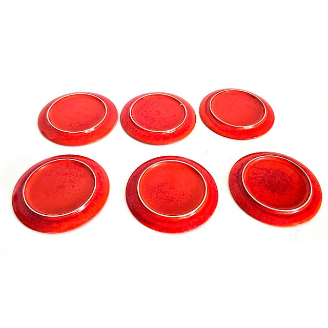 Hertha Bengtson 1960s Orange Ceramic Plates With Red Flame Detail by Hertha Bengtson for Thomas Scandic, Set of 6 For Sale - Image 4 of 12