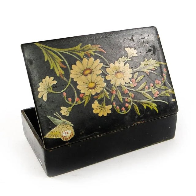 Japanese Lacquerware Box, 1920s For Sale - Image 3 of 10