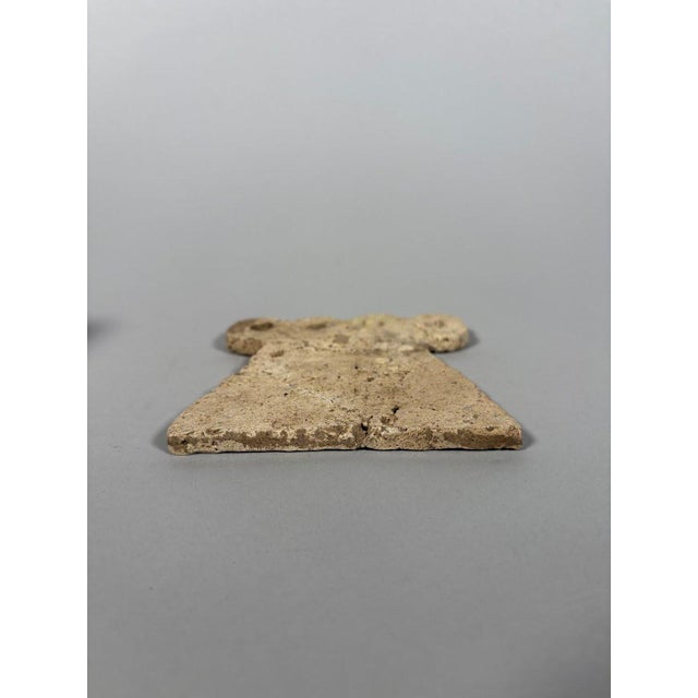 Bell-shaped idol with eyes, Tell Brak Archaeology, 4th millennium BC For Sale - Image 4 of 6