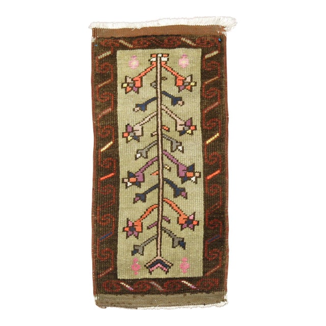 Mini Floral Vintage Turkish Rug - 1'5" x 1'11" For Sale
