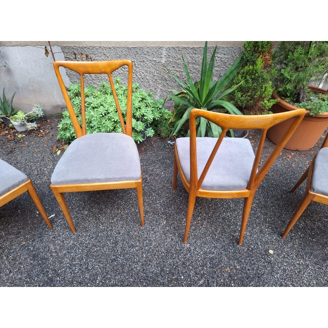 Mid-Century Modern Chairs in Light Wood with Padded Seats from La Permanente Mobili Cantù, 1950s, Set of 4 For Sale - Image 3 of 11