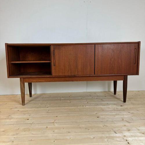 Teak Sideboard, Denmark, 1960, in Good conditions.