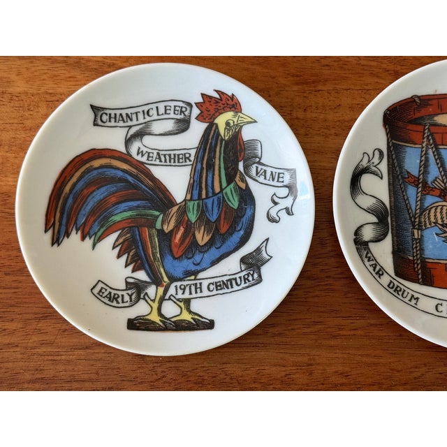 American Late 20th Century Small Decorative Americana Ceramic Coasters, a Pair For Sale - Image 3 of 6