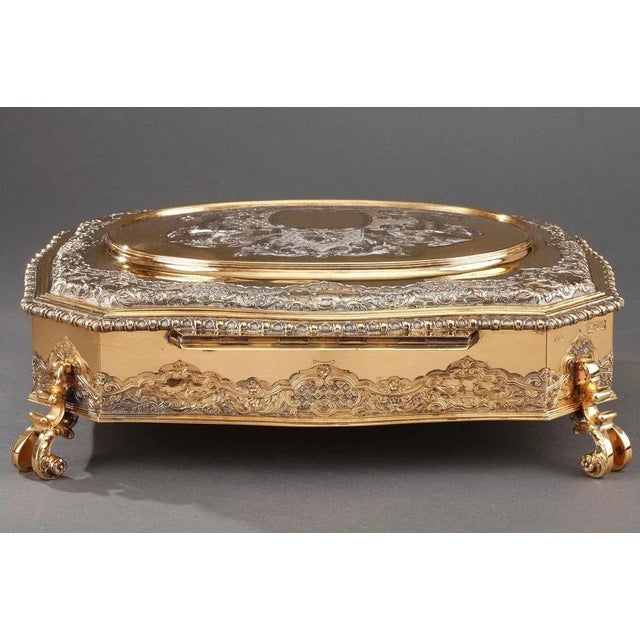 Silver-Gilt Dressing Table Set by Lionel Alfred Crichton, London, 1917, Set of 8 For Sale - Image 11 of 18