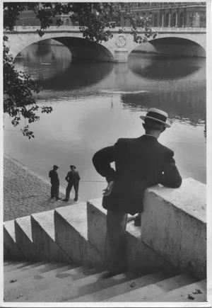Paris, 1952, Photograph