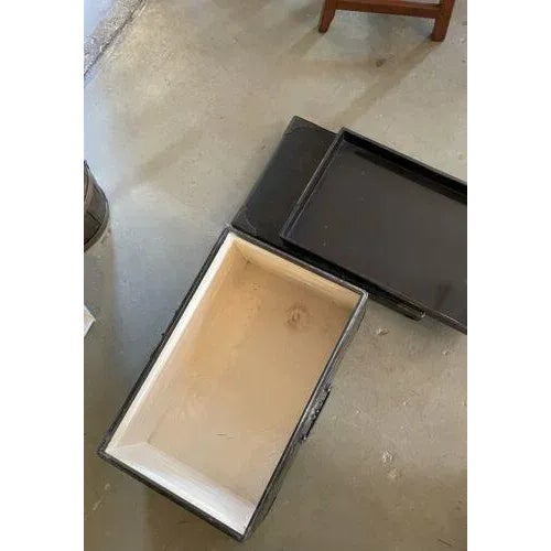 Metal Have One to Sell? Sell Now Antique Japanese Lacquered Kimono Trunk With Tray and Brass/Bronze Hardware For Sale - Image 7 of 12