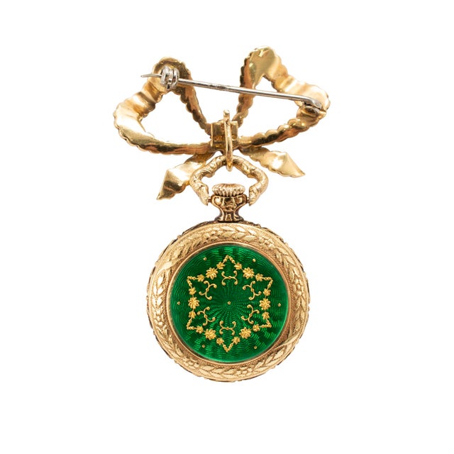 Brand: Bucherer Gender: Ladies Metal Type: 18K yellow gold Diameter: 25.00 mm Weight: 20.83 grams Ladies 18K yellow gold,...