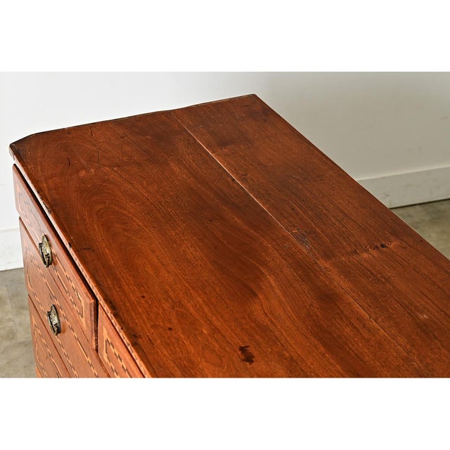 Italian 19th Century Inlay Walnut Commode For Sale - Image 9 of 15