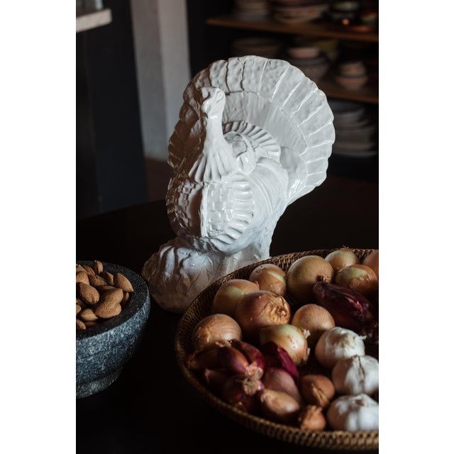 The charming Pietra Tacchino collection is a quintessential and elegant way to bring fall festivity to your table and...
