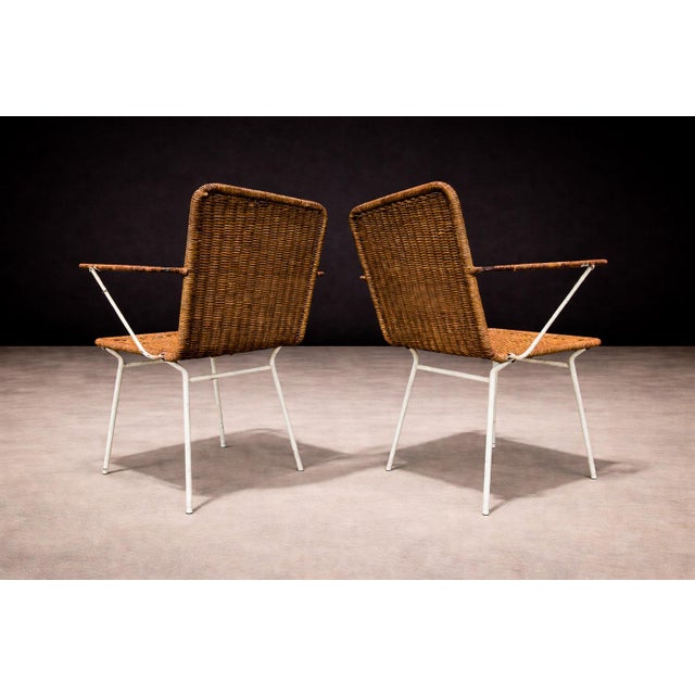 Brown Brazilian Modern Pair of Armchairs in Cane & Iron, Carlo Hauner, 1950s For Sale - Image 8 of 11