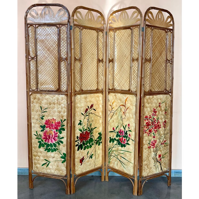 Mid-Century Modern Sculptural Three-Panel Folding Screen Room Divider in Rattan and Wicker, 1960s For Sale - Image 3 of 8