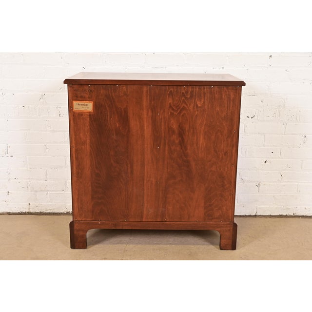 Henredon Georgian Banded Mahogany and Burl Wood Chest of Drawers, Newly Refinished For Sale - Image 15 of 18