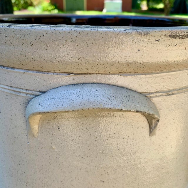 Ceramic Large 19th Century American Salt Glaze Stoneware Crock With Cobalt Bee Sting Decoration For Sale - Image 7 of 12