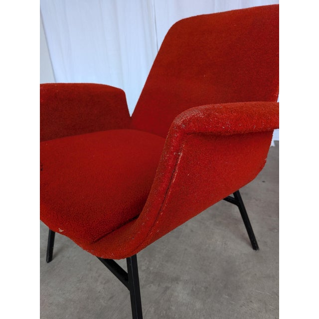 1970s Mid-Century Red Fabric Armchairs in style of Alvin Lustig, 1970s, Set of 2 For Sale - Image 5 of 18