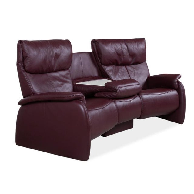 Trapez Leather Three-Seater Red Manual Function Himolla Sofa For Sale - Image 4 of 17
