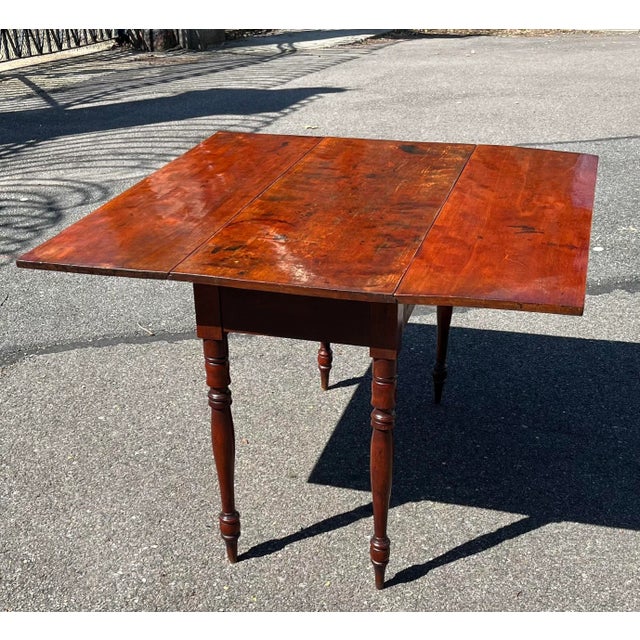 19th Century American Cherrywood Drop-Leaf Table For Sale In New York - Image 6 of 11