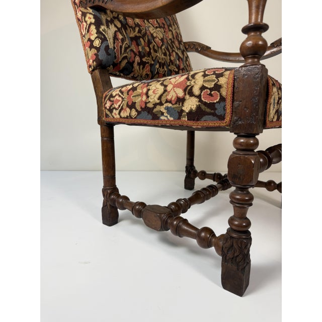 17th Century Carved Walnut Armchair, Lombardy, 1600 For Sale - Image 10 of 18