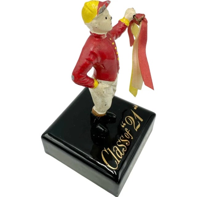 1950s Vintage the 21 Club Nyc Vmi Alumni Equestrian Jockey Paperweight For Sale - Image 5 of 12