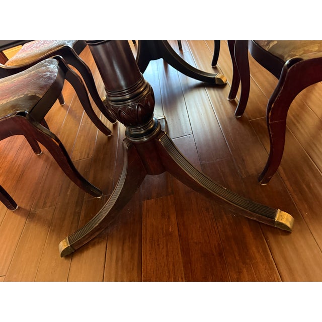 1950s Davis Cabinet Co. Duncan Phyfe Style Cherry Dining Table & 6 Chairs For Sale - Image 9 of 11