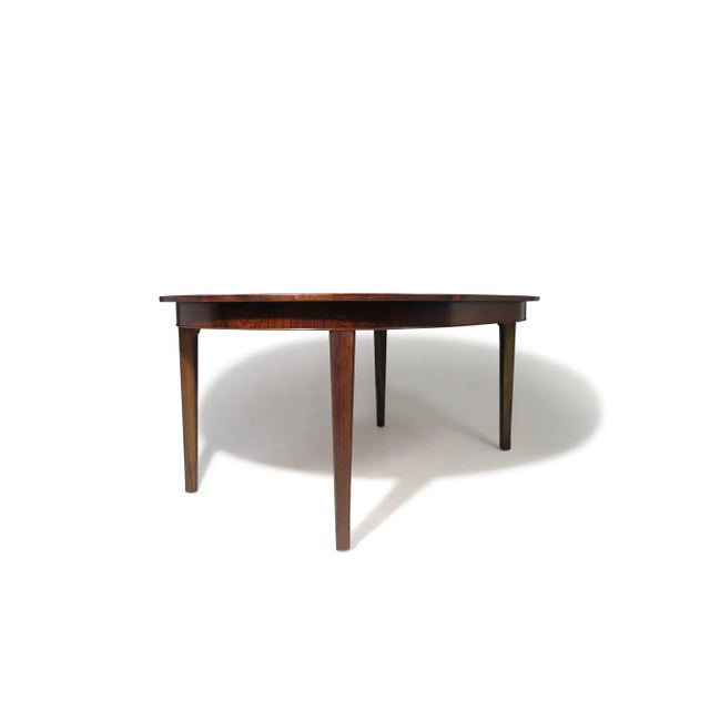 Mid 20th Century Attributed to Omann Jun Brazilian Rosewood Starburst Round Dining Table With Center Leaf, Restored For Sale - Image 9 of 12