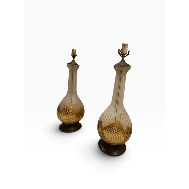 Mid-Century Modern Mid 20th Century Mid-Century Modern Attributed to Fortune Lamp Co. Frosted Glass & Gilt Table Lamps, Pair For Sale - Image 3 of 9