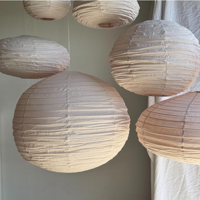Japanese Pendant Light in Rattan and Natural Linen For Sale - Image 10 of 18