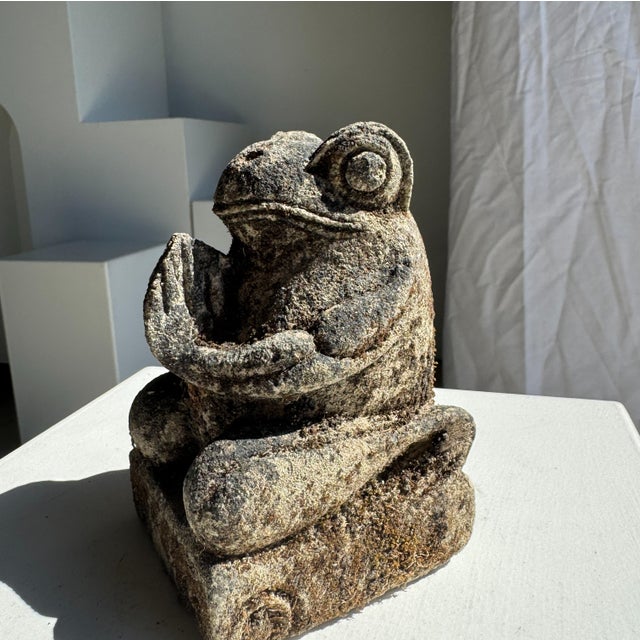 Stone Small Balinese Limestone Frog Sculpture, 1980s For Sale - Image 7 of 10