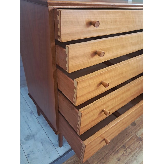 Mid-Century Chest of 5 Drawers in Teak by Alfred Cox, 1950s For Sale - Image 14 of 18