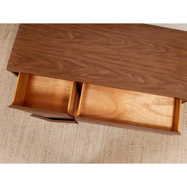 Mid 20th Century Vintage 4 Drawer Mid Century Desk For Sale - Image 5 of 11
