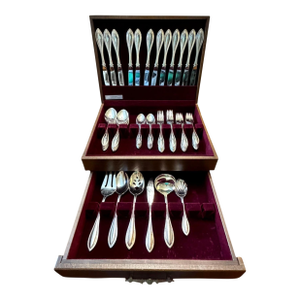 Late 20th Century Oneida Arbor American Harmony Stainless Flatware Set Service for 12 Chest - 65 pcs