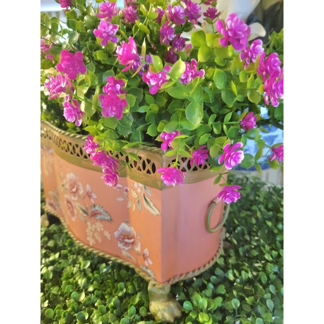 Chelsea House Style Pink Floral Metal Claw Foot Lattice Floral Arrangement Large Container Cache Pot For Sale - Image 11 of 11