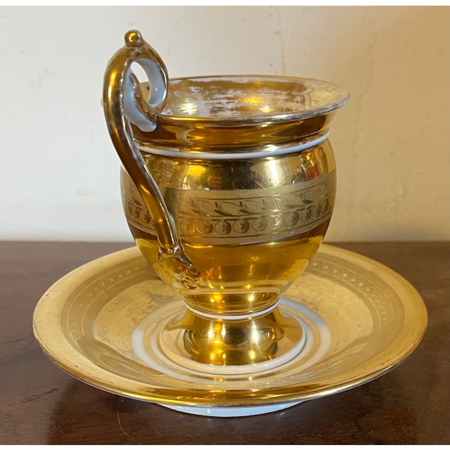 Ceramic Antique Early 19th Century French Empire Paris Porcelain Tea Cup & Saucer Decorated With a Courting Couple For Sale - Image 7 of 14
