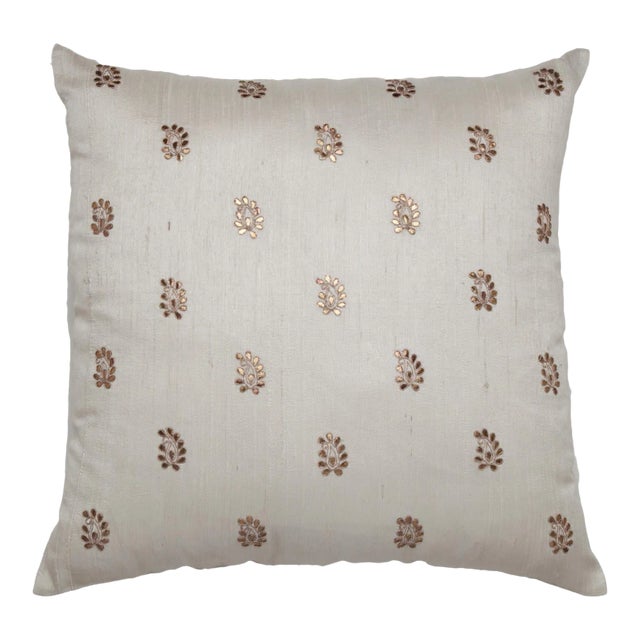 Petite Paisley Pillow Case - Ivory, 20" x 20" For Sale