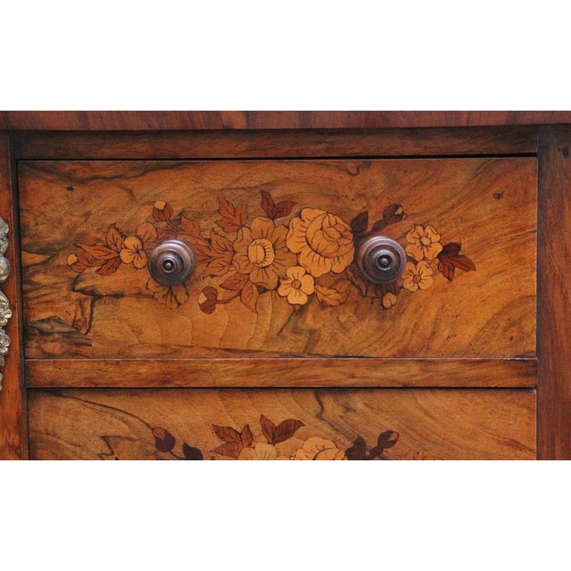 Antique Wellington Chest in Walnut and Marquetry, 1860 For Sale - Image 10 of 17