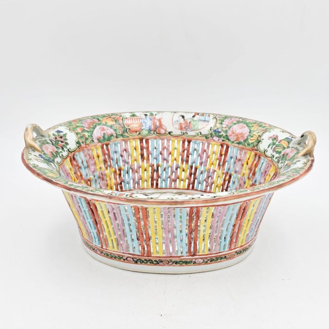 Ceramic Rose Medallion Chestnut Basket China c.1880 For Sale - Image 7 of 14