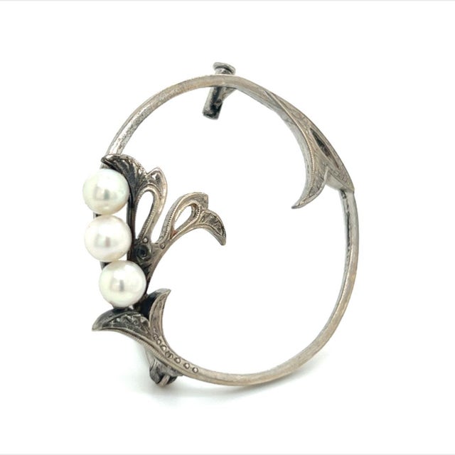 1990s Mikimoto Estate Akoya Pearl Brooch Pin Sterling Silver For Sale - Image 10 of 12