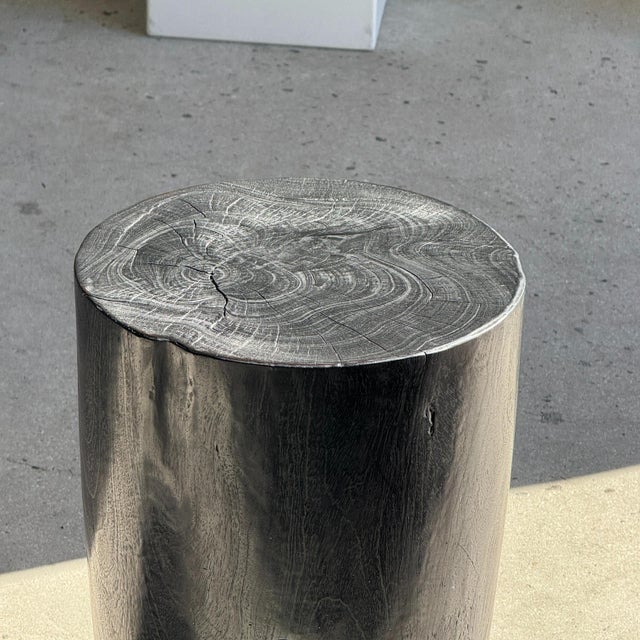 Cylindrical Side Table in Black Mango Wood, 1980s For Sale - Image 4 of 11